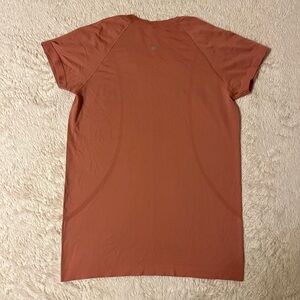 Peach lululemon swiftly top size 10
